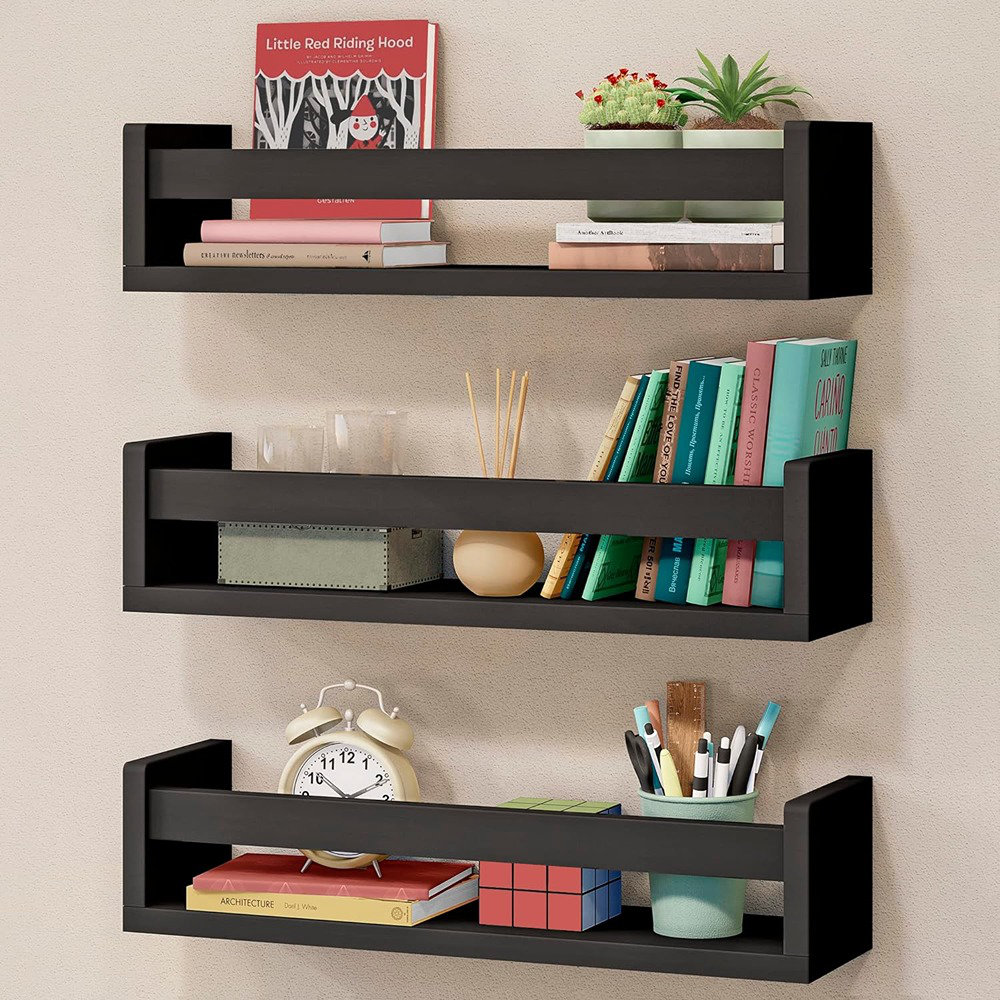 Nursery book hotsell shelves wall