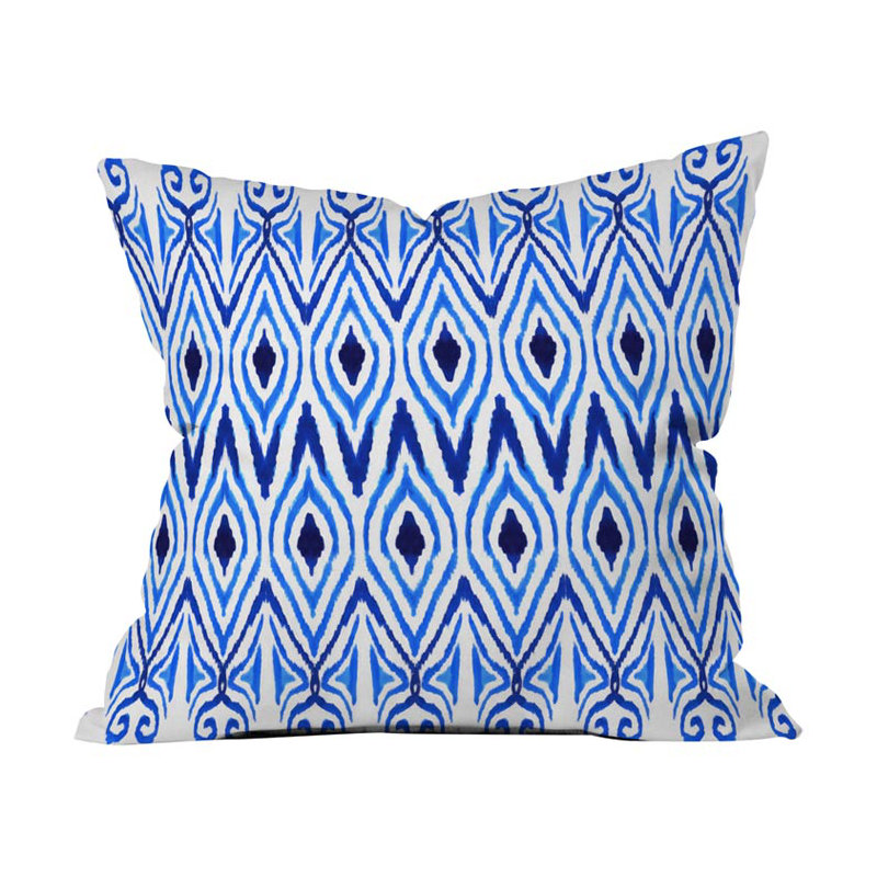 Coussin bleu ikat, 16 po x 1 po