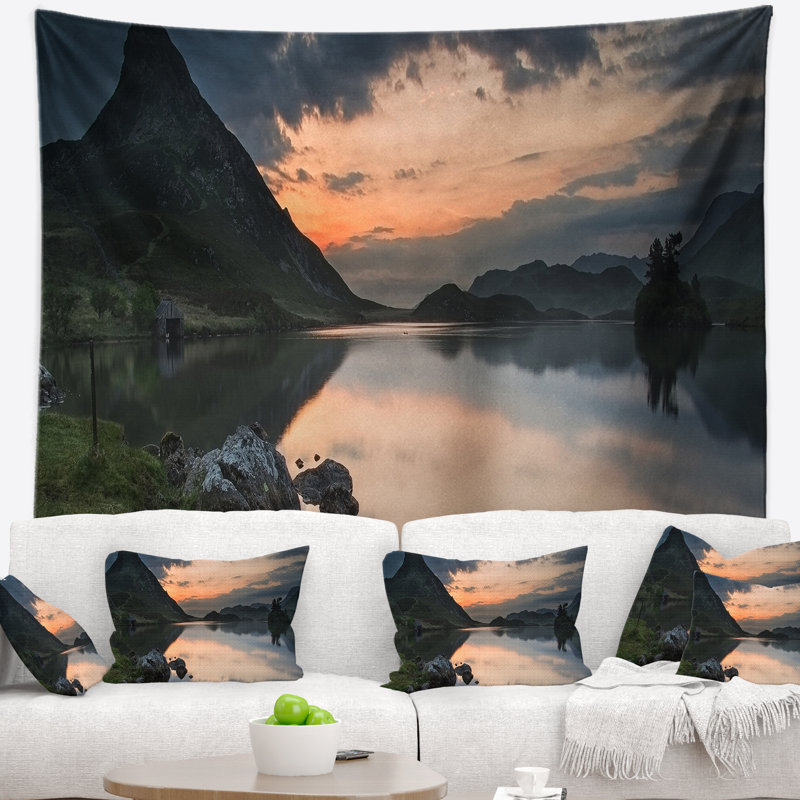 Tapisserie de mélange de mélange de mélange de soleil et de lake avec accessoires suspendu inclus, H 32 po x l 39 po