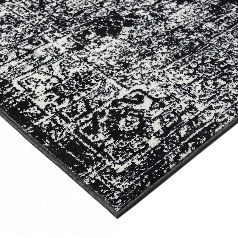 Tapis persan tissé délavé rétro