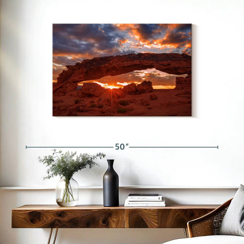 Nicci Mesa Arch Sunshine