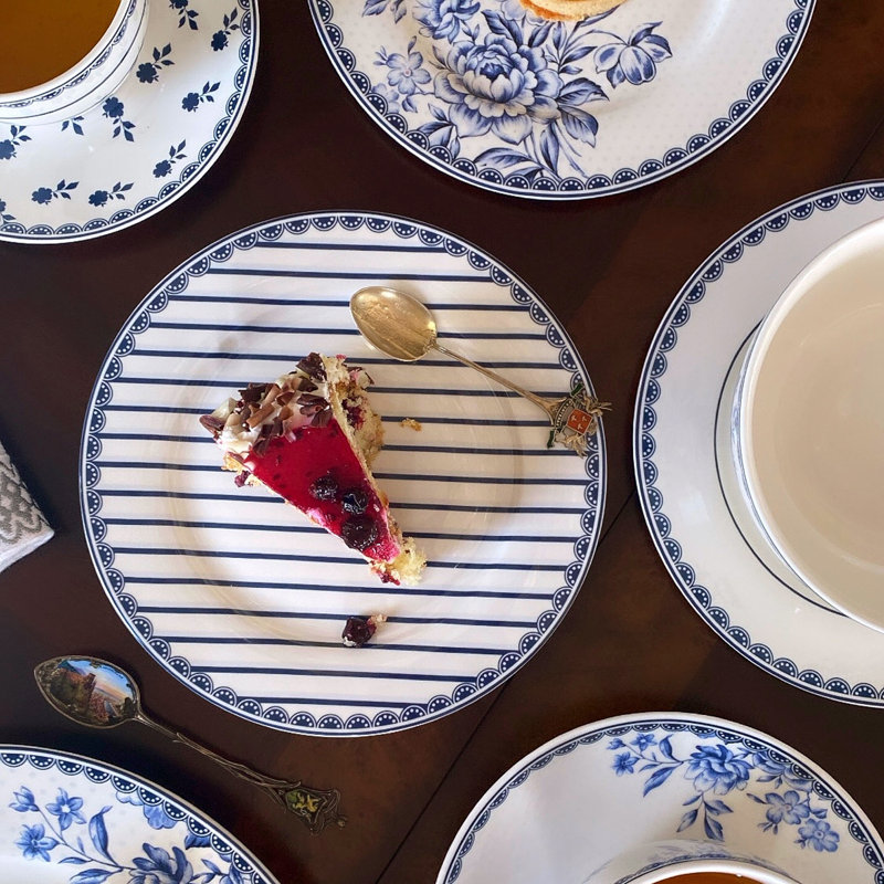 Ensemble de 4 assiettes à dessert en porcelaine os indigo rétro