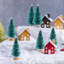 Mini arbre de Noël 12 pièces, table de base avec base en bois Mini arbre artificiel avec 4 tailles de sapin de table pour bouteilles de Noël
