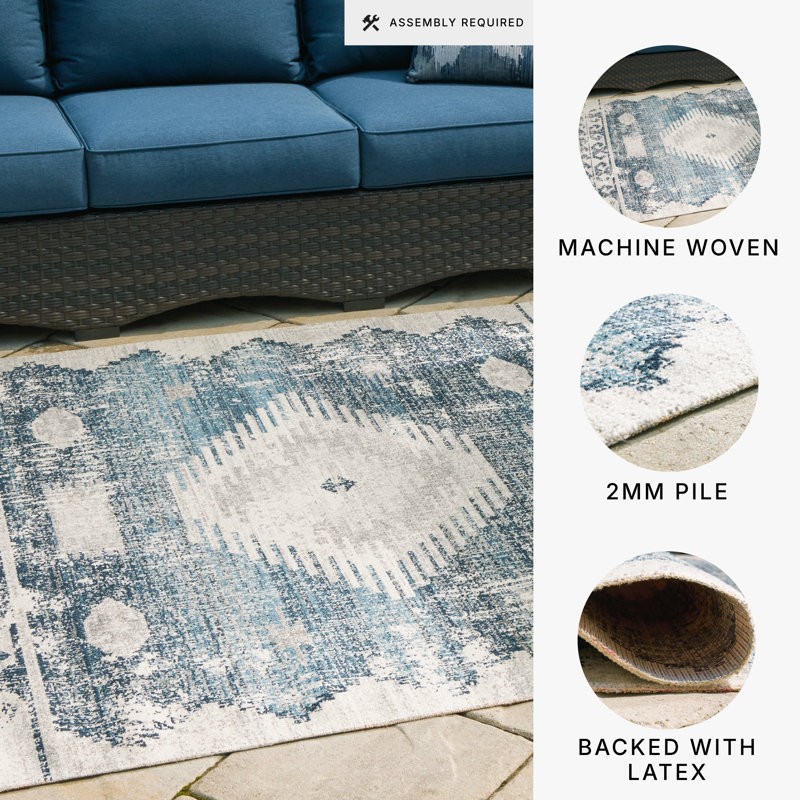 Latvia Oriental Indoor / Outdoor Rug, Rectangle 8' x 10'