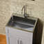 Meuble-lavabo de 24 po - Gris. Armoire. Rangement pour les articles. Lavabo en acier inoxydable 304. Protection des patins en plastique. Fabrication élégante. Articles de toilette spacieux à l'intérieur. Portes silencieuses. Élégant