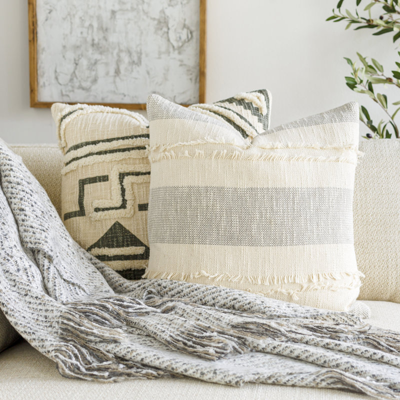  Housse de coussin et insert 2 jetés en polyester, 18 po x 18 po, Polyester / bourre en polyester