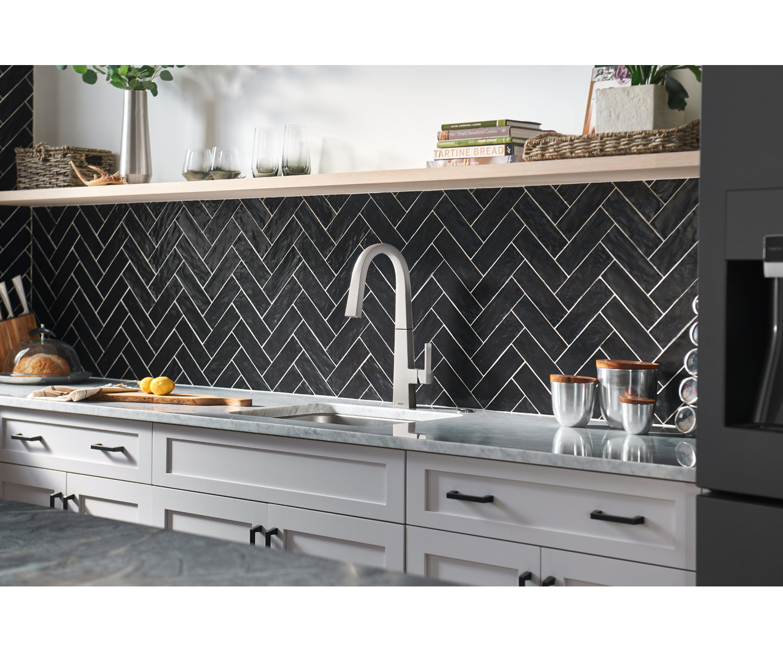 Nio Pull-Down Faucet with Accessories, Spot Resist Stainless