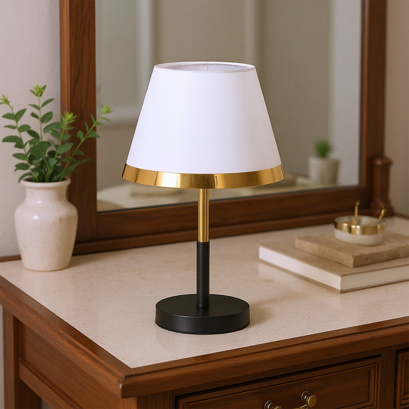 Iron USB Desk Lamp