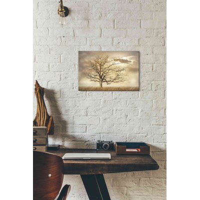 Golden Tree par Lori Deiter - photographie sur toile tendue