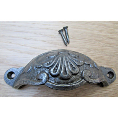 Floral Cup Pull Handle Antique Brass on Iron
