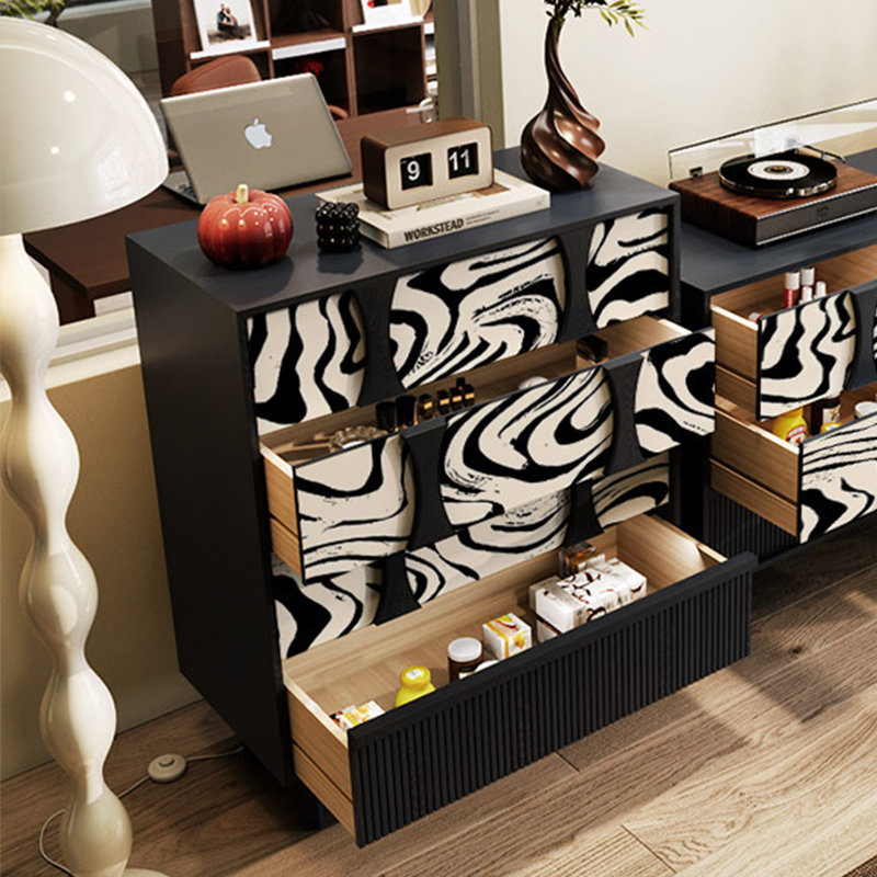 Modern Minimalist Style Accent Chest