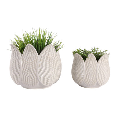 Decorative Lotus Petal Ceramic Planters for Garden Patio Display - Textured Indoor or Outdoor Flower Pots for Living Room Home Decor Accent - Set of 2