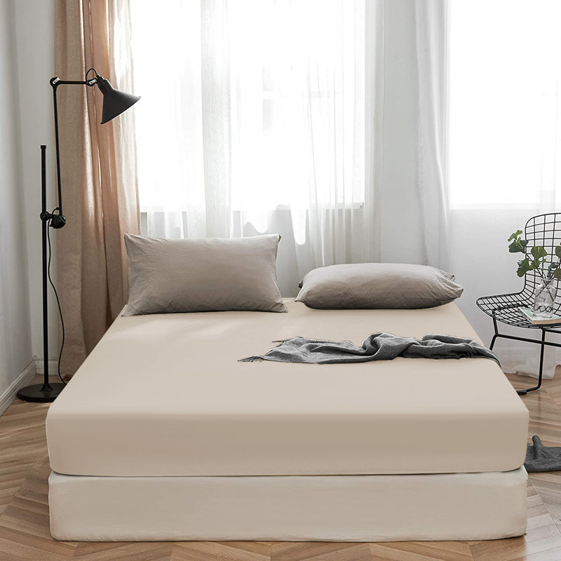 Super Soft 200 Thread Count Microfiber Brushed Fitted Bed Sheet, Double (4'6), Cream