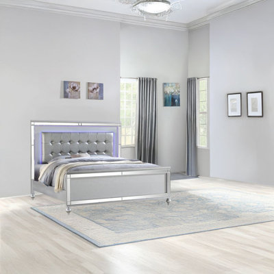 Lit luxueux rembourré à DEL avec cadre en bois exquis pour des nuits de rêve