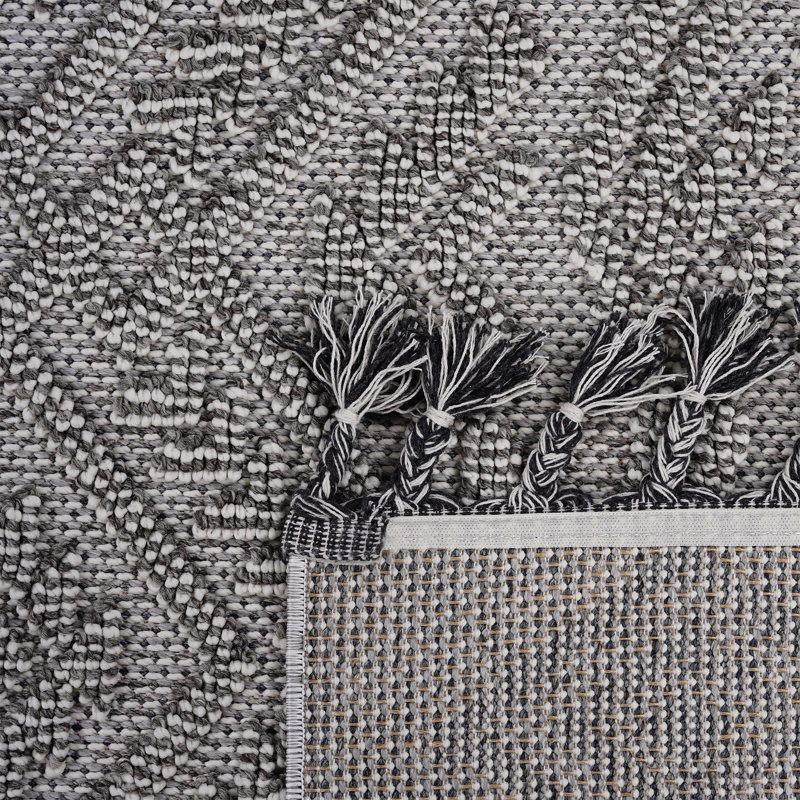 Tapis tissé à la machine Naar Guros, blanc / blanc / traditionnel, Rectangle 7 pi 9 po x 10 pi