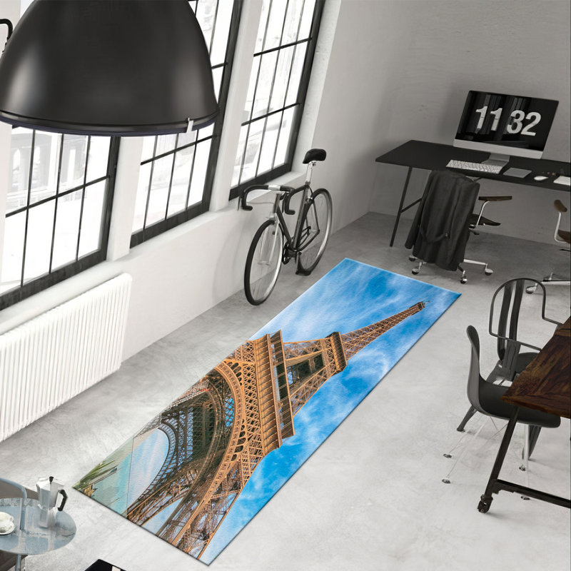 Soft Non Woven Printed Rug Featuring Artistic Floral Design for an Elegant Touch in Your Living Room or Bedroom