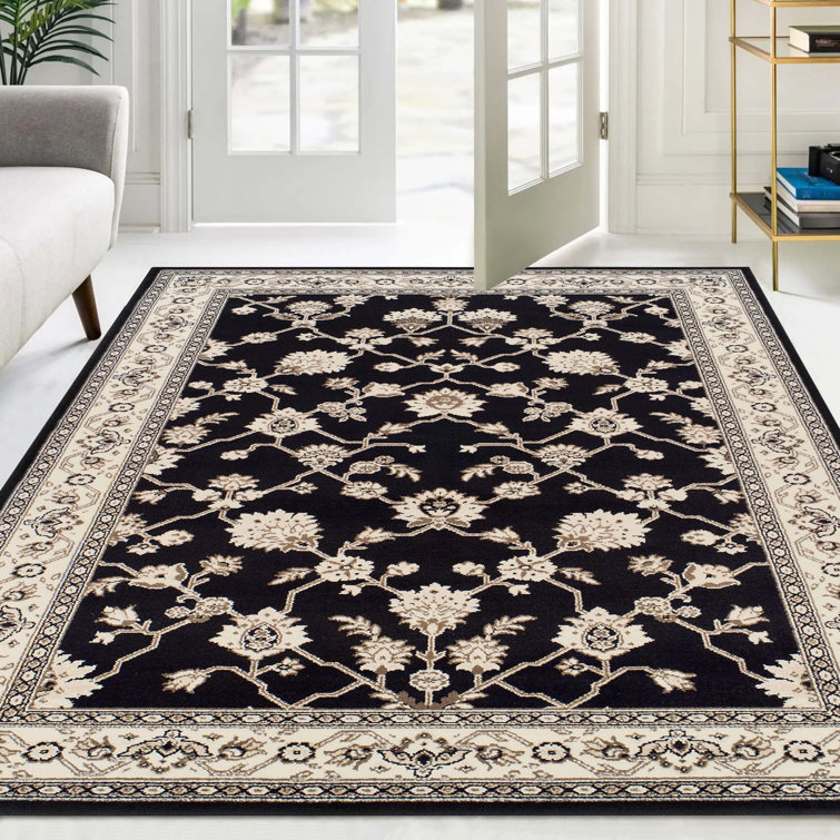 Tapis noir 100% polypropylène Clervil