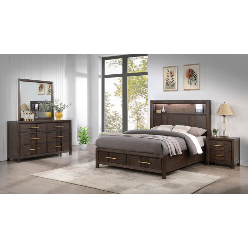 Ensemble de chambre à coucher avec rangement pour grand lit 4 pièces KENZO en bois, tête de lit à DEL, haut-parleurs Bluetooth et ports USB - noyer (inventaire CA)