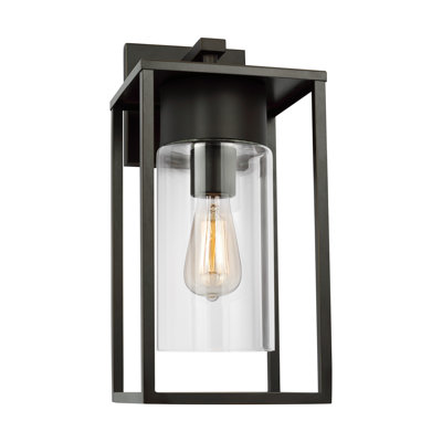 Kota Single Light Outdoor Wall Light
