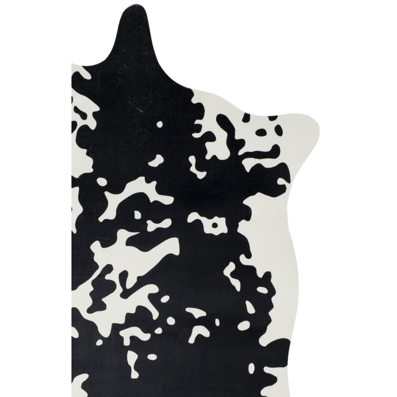 Tapis noir / blanc touffeté à la main
