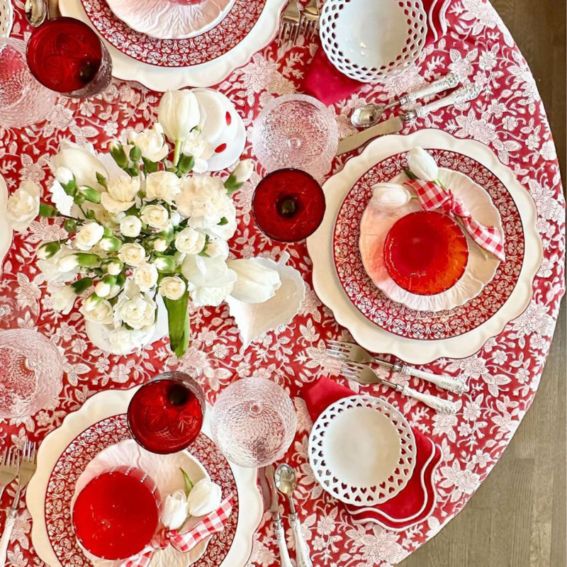 Carmen Round Tablecloth, 60" Round