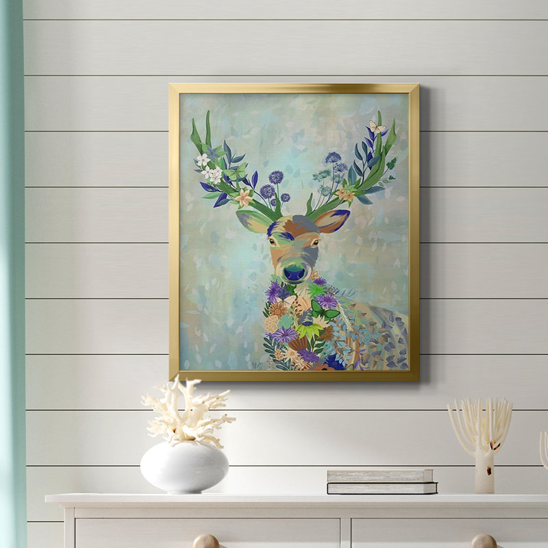 Fantastic Florals Deer, Portrait, toile encadrée de qualité supérieure - prête à être accrochée, Or, H 24 po x l 20 po