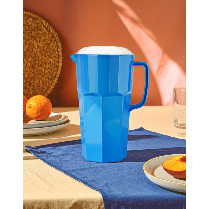Imboden 2L Pitcher