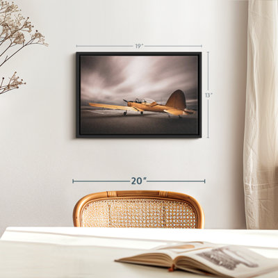 "Art mural jaune avion rétro"