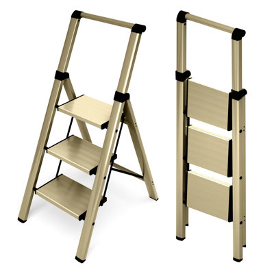 Escabeau en aluminium pliable