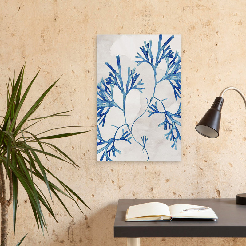Branches bleues sur fond gris doux - coquillages côtiers et corail, aquarelle, illustration, art corail, H 24 po x l 16 po