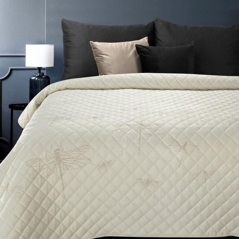 Pullum No Pattern Bedspread
