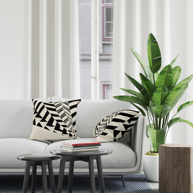 Jeté carré intérieur / extérieur en polyester Ikom, L 15 po x H 15 po, Noir