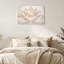 Tableau sur toile représentant une fleur de lotus translucide et lumineuse aux contours dorés-806834421