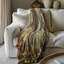 Shadow Woodland Whispers - couverture en sherpa de qualité supérieure 1 pièce - reproduction d'art luxueuse-96939313