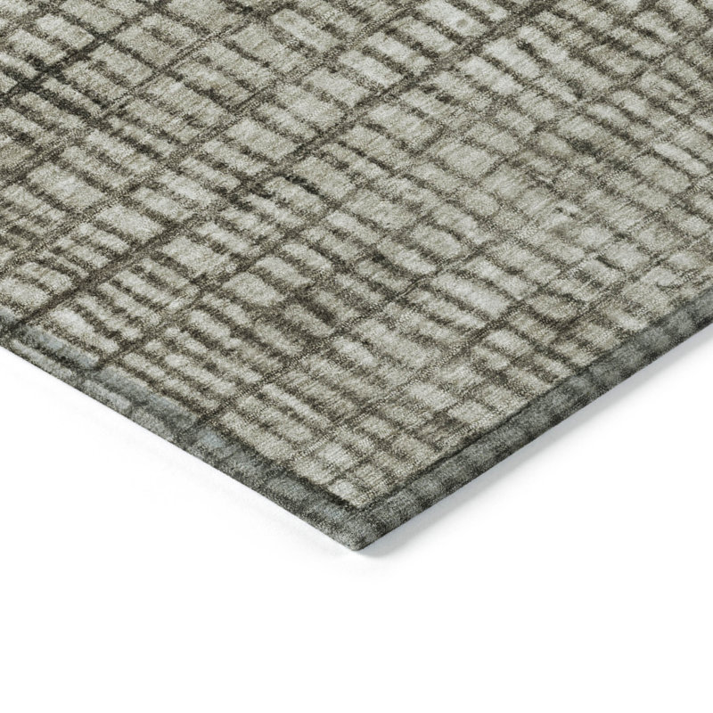 Machine Washable Indoor/Outdoor Xhevrie Taupe Rug, Rectangle 5' x 7'6"