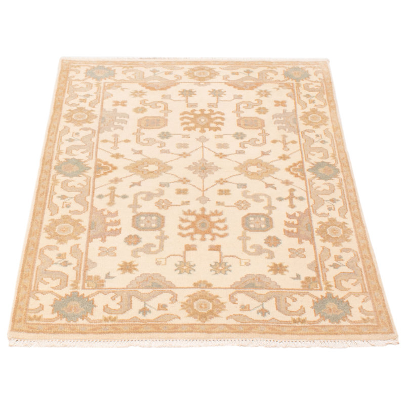 Tapis unique nouvel âge 4 pi 1 po x 6 pi 1 po crème