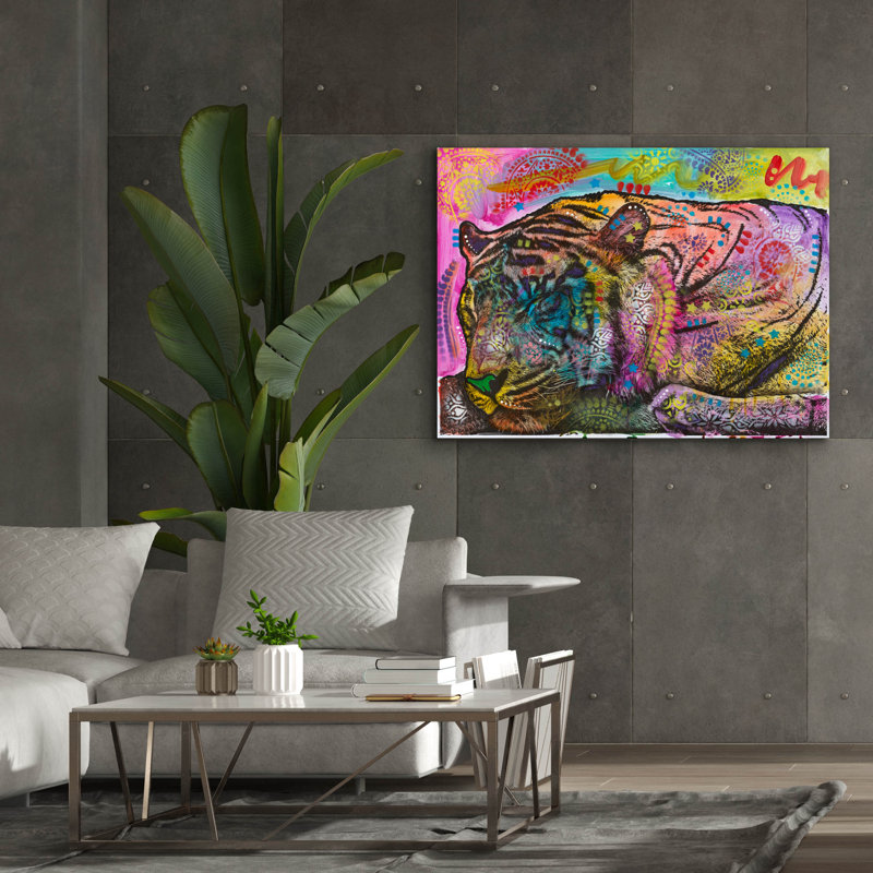 «Sleeping Tiger» par Dean Russo, art mural sur toile, H 40 po x l 54 po x P 1,5 po