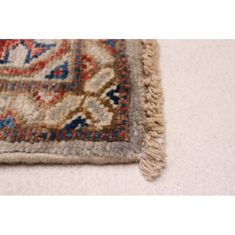 Tapis de couloir gris nouvel âge 2 pi 8 po x 7 pi 10 po Zannah