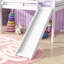 Lit simple mezzanine bas avec glissade, échelle, barrières de sécurité, lit mezzanine simple en bois d'hévéa-124917503