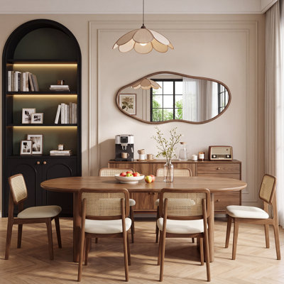 Miroir pleine grandeur organique avec cadre en bois massif de noyer, miroir mural décoratif asymétrique pour la chambre à coucher, le vestibule, le salon et le vestiaire