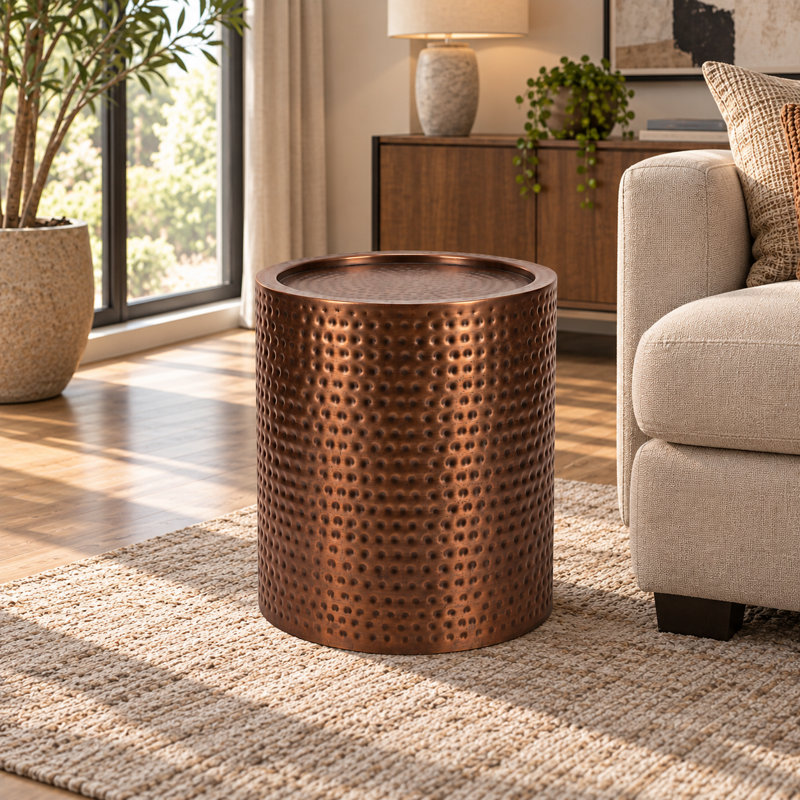 Table d'appoint ronde avec fini cuivre et design en fer martelé, Cuivre