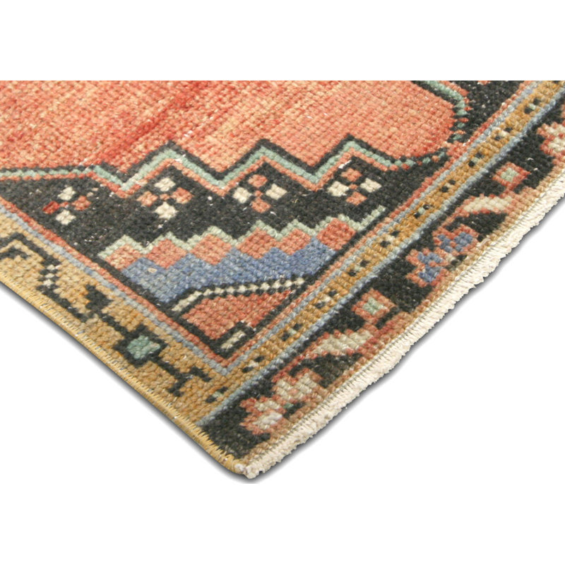 Yastic One-of-a-Kind 1'8" X 3' Area Rug