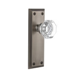 Grandeur Fifth Avenue Plate Privacy with Chambord Crystal Door Knob