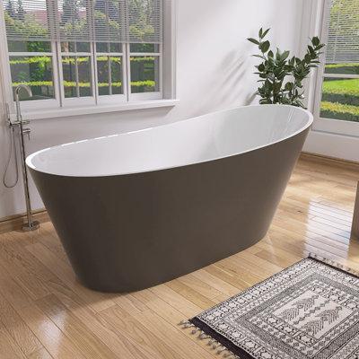 67 x 29.5 Bathtub