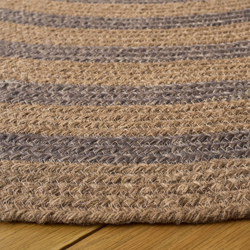 Braided Hand Woven No Pattern Indoor Rug, 4'-0" x 4'-0" Round