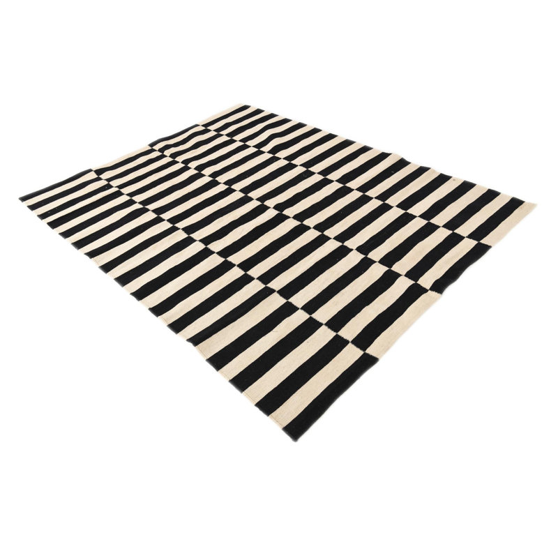Tapis noir et blanc Ohlson