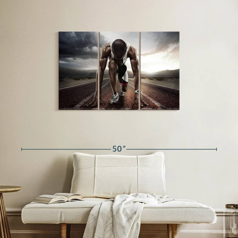 Sireci Track Sprinter, 24" H x 38" W