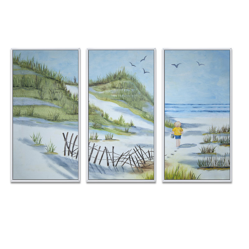 «Child Walking the Beach - Nautical & Coastal», ensemble de 3 toiles encadrées, H 32 po x l 48 po x P 1 po, Blanc