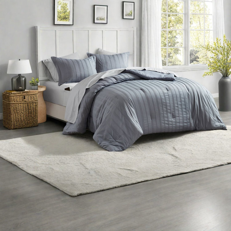 Piece King Bedding Sets, Soft Polyester Striped Modern Style For Home