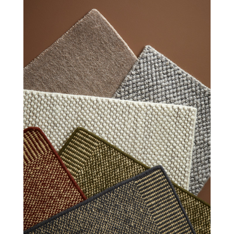 Gray Rombo Rug, Runner 2'4" x 6'5"